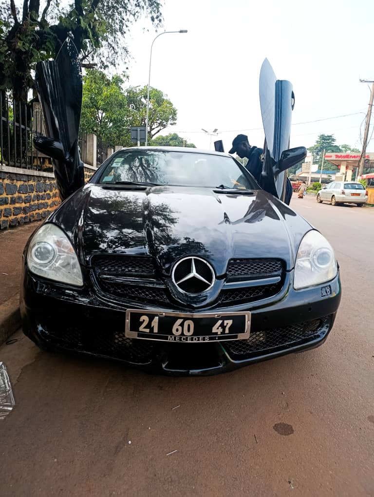 Mercedes SLK 200 R171 2011 occasion Cameroun cabriolet sportif